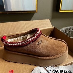 UGG TAZZ SLIPERS